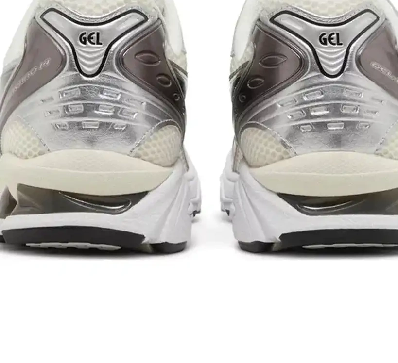 14 Metallic Cream Plum Black Gel-Kayano ASICS 0616